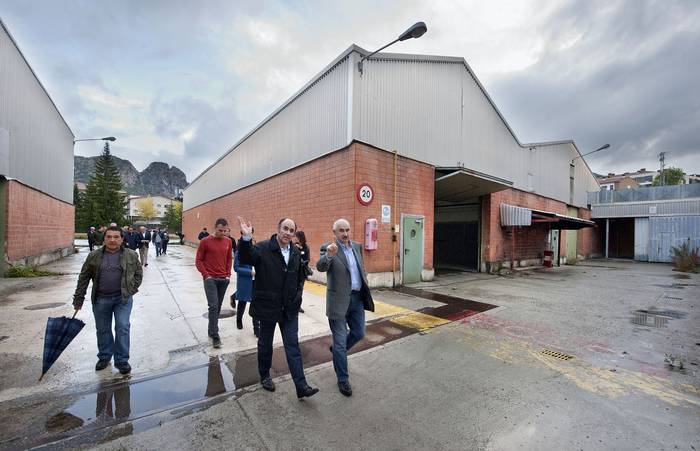 Irurtzungo INASA fabrika ohia eraldatzeko 7,8 milioi euroko inbertsioa eginen du Gobernuak