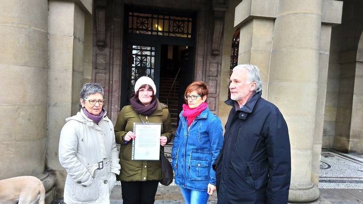 Elkartasuna adieraziko diote Helena Maleno ekintzaileari Espainiak giza trafikoa egotzi ostean