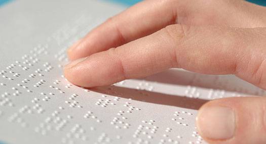 Braillea euskaraz ikasteko metodoa garatu du Hezkuntza Departamentuak