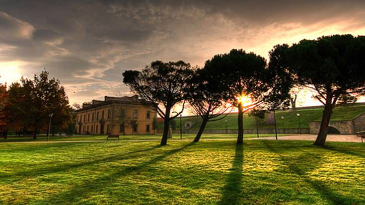 Ziudadelan taberna zabalduko dute eta udan terraza zerbitzua izanen du