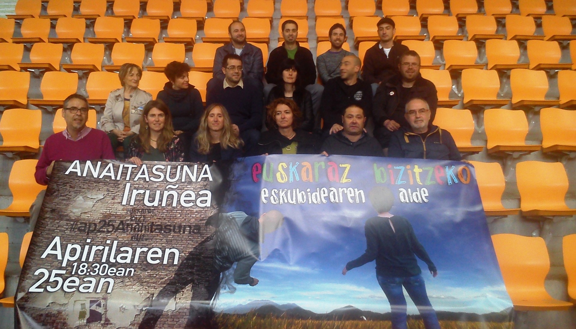 Anaitasuna betetzera deitu du Nafarroako euskalgintzak