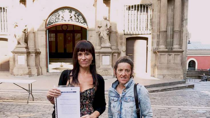 Euskara murrizteko Enrique Maiaren asmoen kontrako idazkia aurkeztu du Behatokiak