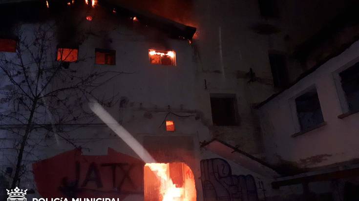 Milutzeko irindegi zaharra erre da gaur gauean Iruñean