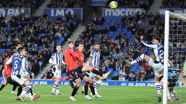 Alfonbra gorria Realari