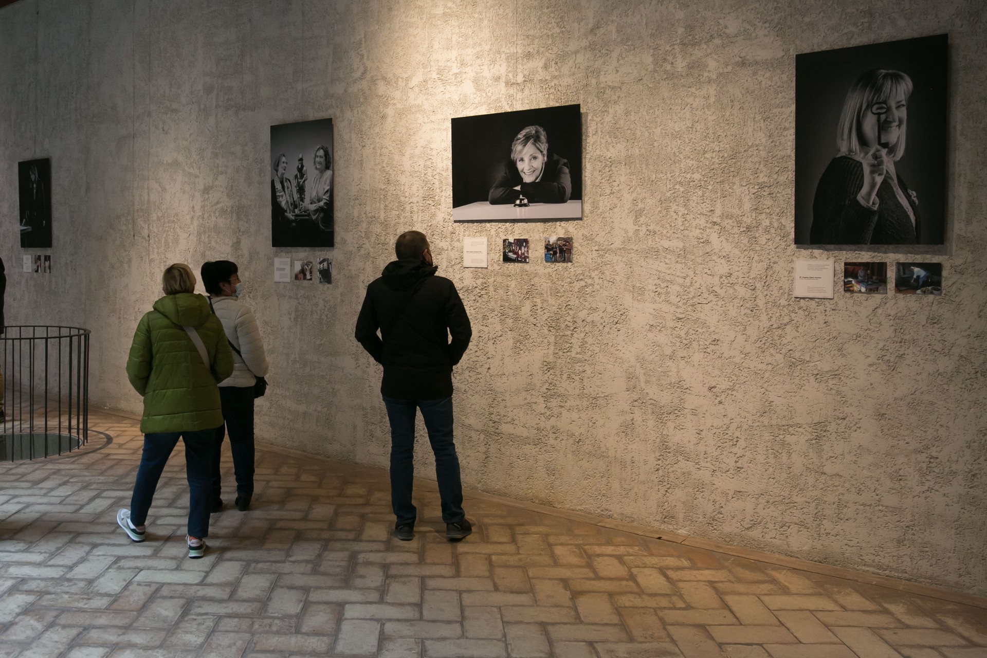 ‘Nafarroako ostalaritzaren historia, emakumeek kontatua’ erakusketa mustu du Udalak