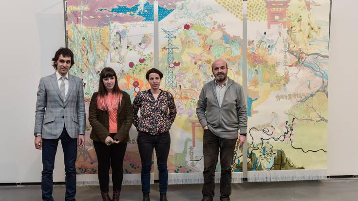 Sasoikako nekazari emakume errumaniarren erretratuak