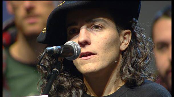 Bertso jaialdi handia San Fermin egunean Sarasate Pasealekuan