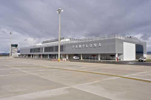 Noaingo aeroporturako taxiak 2 euroan jarriko ditu Mankomunitateak