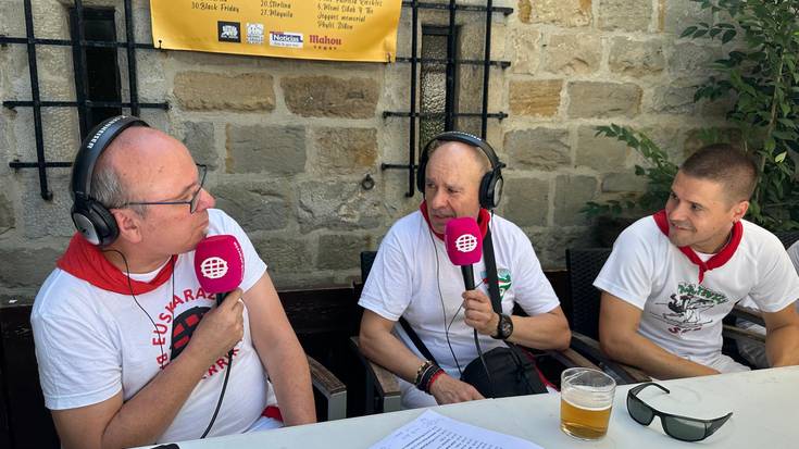 Enrique Huarte eta Imanol Azkona (Irrintzi Peña): "Urteko garairik onena dira sanferminak peñentzat"