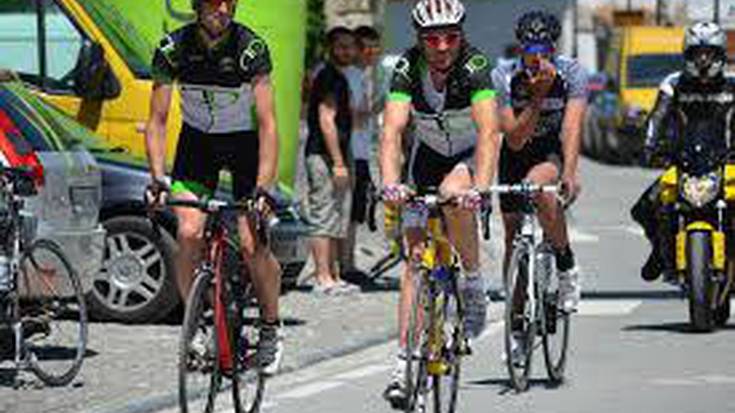 Iratiko oihana inguratuz