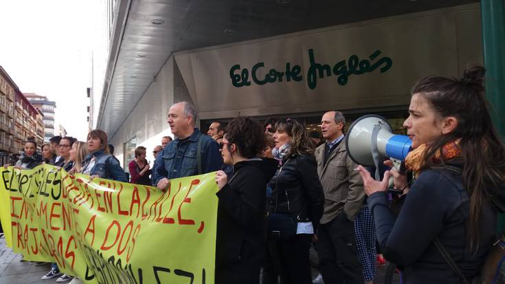 El Corte Inglesek bi langile "bidegabeki" kaleratu dituela salatu du LABek