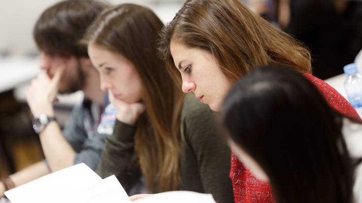 3.800 ikaslek eginen dituzte unibertsitatera sartzeko probak