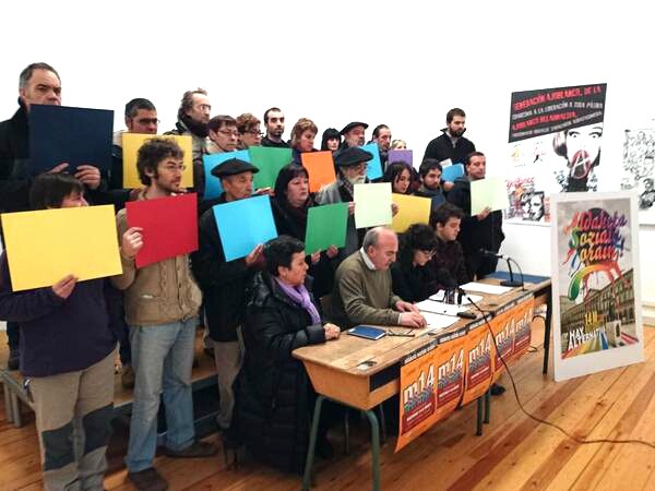 Gaur, manifestaio koloretsua aldaketa sozialaren alde