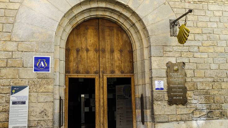 Iruñeko Udalak etxerik gabeko pertsonentzako Jesus eta Mariaren aterpetxea gaituko du berriro