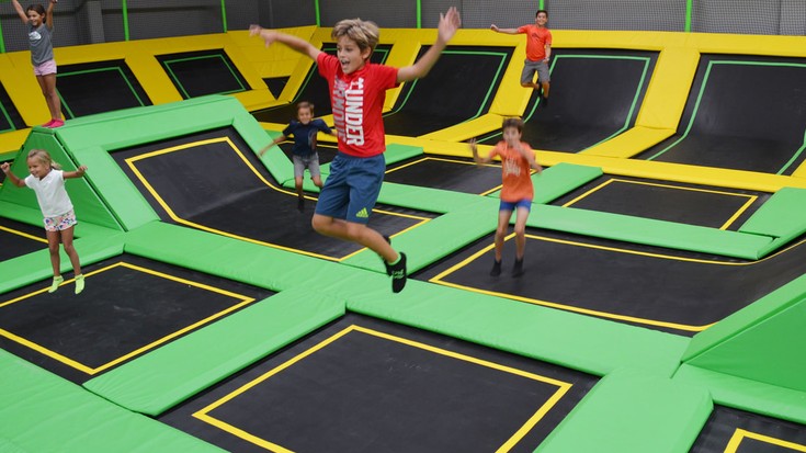 Saltoka Jump tranpolin parkerako sarrera