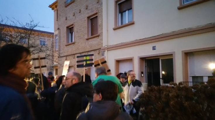 Txantreako etxe kaleratzea ekiditeko akordioa lortu dute Plataformak eta BBVAk