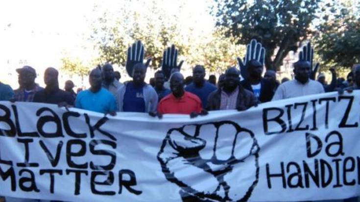 Komisarian hildakoari buruz SOS Arrazakeria eta Salhaketarekin lan saioa egin nahi dute