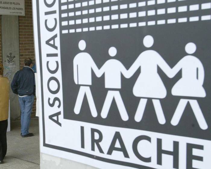 Aurten familia bakoitzak 114 euro gehiago gastatuko dituela esan du Iratxek