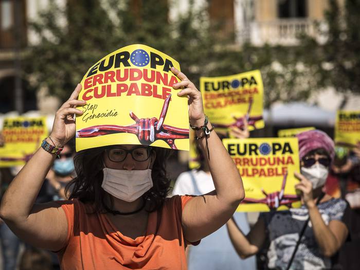 Europaren migrazio politikak salatu dituzte Iruñean