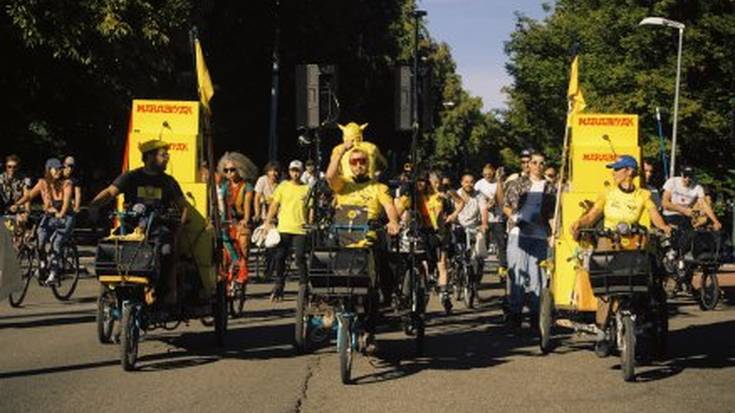 Iosu Marti (Marabiyak kolektiboa): "Bizikleta oso sinbolo politiko indartsua da, borroka asko islatzen ditu"