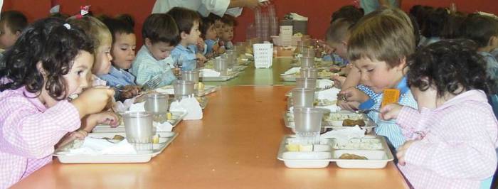 Haurrei gosariak eta askariak ziurtatzeko, 4.000 kilo elikagai