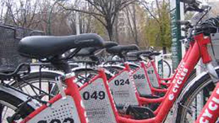 Bizikletak alokatzeko udal-zerbitzuak 175 erabiltzaile berri izan ditu 2015ean, eta orotara 4.118 edukitzera iritsi da
