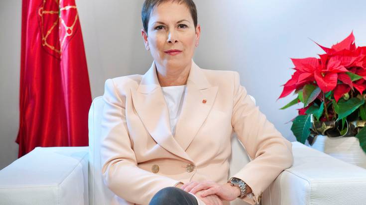 Uxue Barkos: "Nafarroa hobetzeko giltza dira egonkortasun politiko eta ekonomikoa"