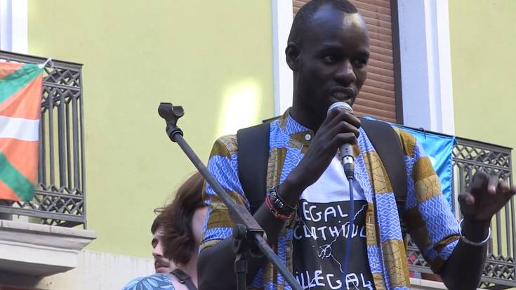 Iruñea, arrazakeriaren kontra