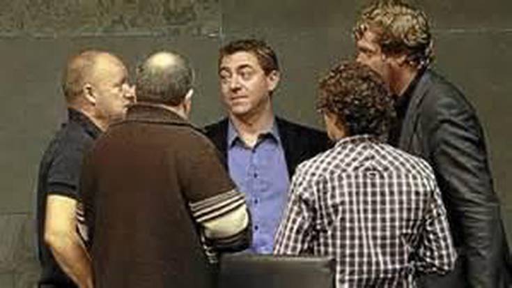 Oposizioarentzat Barcinaren hitzaldia "zinikoa" izan da, eta "gezur hutsa"