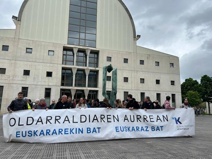 Manex Mantxola (Kontseilua): "Urrunegi joan dira epaitegiak"
