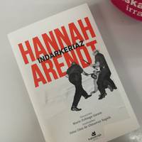 LIBURU AURKEZPENA: "Indarkeriaz", Hannah Arendt