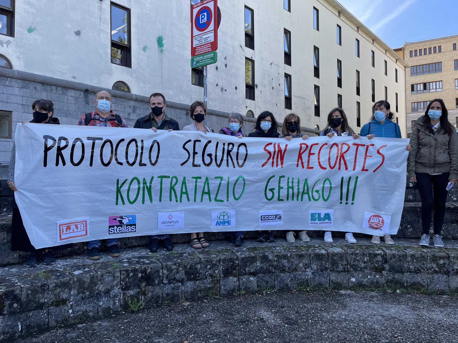 COVID protokoloaren kontrako 47 helegite aurkeztu dituzte hezkuntza sindikatuek
