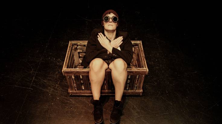 'Manifestu bat' antzezlana eskainiko du Miren Tirapuk Nafarroako Antzerki Eskolan