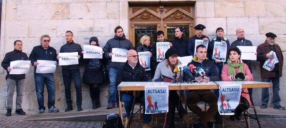 Sakanako alkateak bat eginda