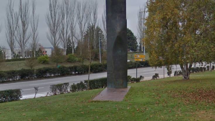 Oteizaren lana bizikleta gainean ezagutuz