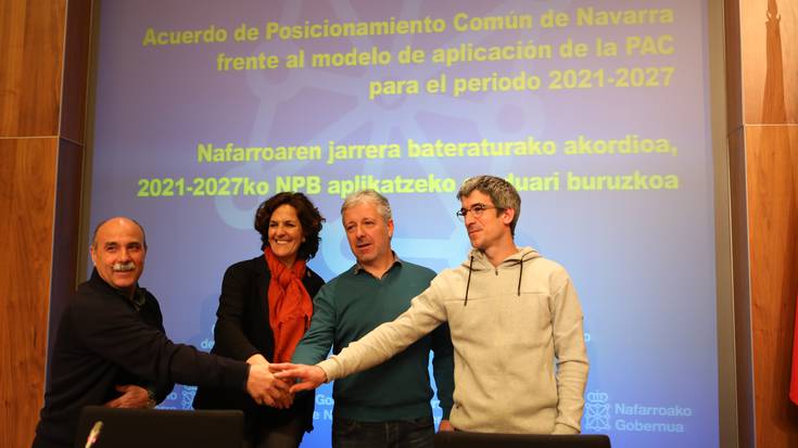 Murrizketen kontra eta nekazaritza eta abeltzaintza eredu familiarraren alde bat egin dute Nafarroako elkarte eta sindikatuek