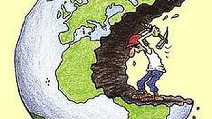 Hazkunde ekonomikoa ez da krisiaren konponbidea izanen, Luzio Tabarren esanetan