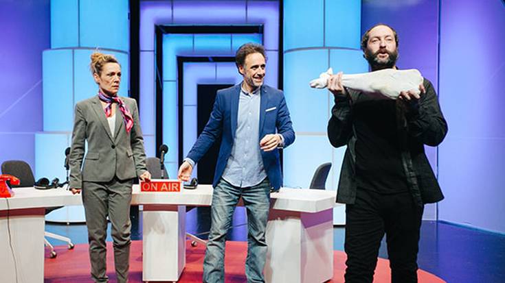 Ados Teatroa konpainiaren 'Idiot Txou' komedia, gaur Antzerkiaroan