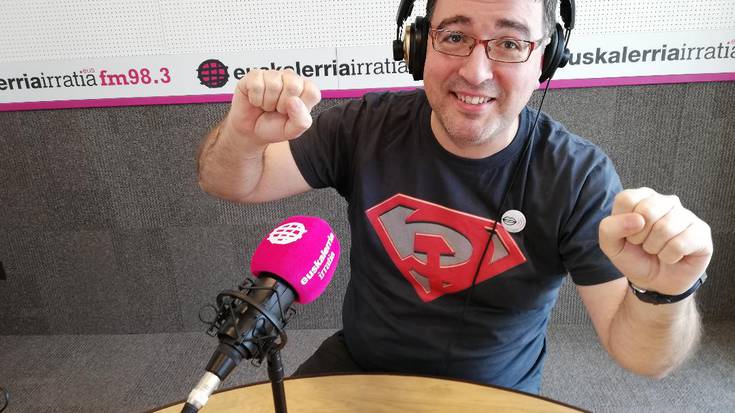 Santi Leoné: "Belarriprestak supereuskaldunak dira"