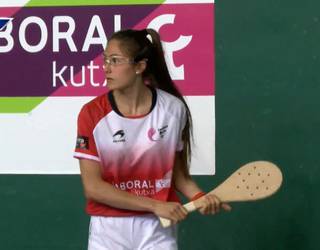 Paula Gorostiaga: "Argentinako trinketeek futbol zelaiak dirudite; giroa sekulakoa da"