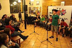 Hezkuntzak 'Eskolako bertsolaritza' programa berreskuratu du