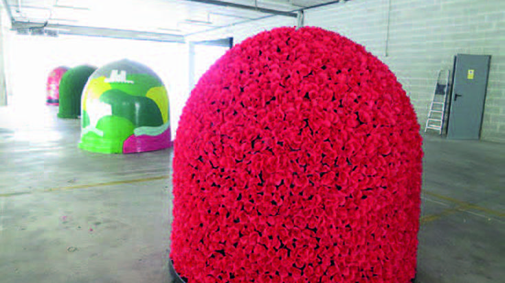 HIESAren kontrako zabor edukiontziak, ikusgai