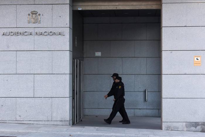Aske geratu da Iturmendin Espainiako Poliziak atxilotutako emakumea