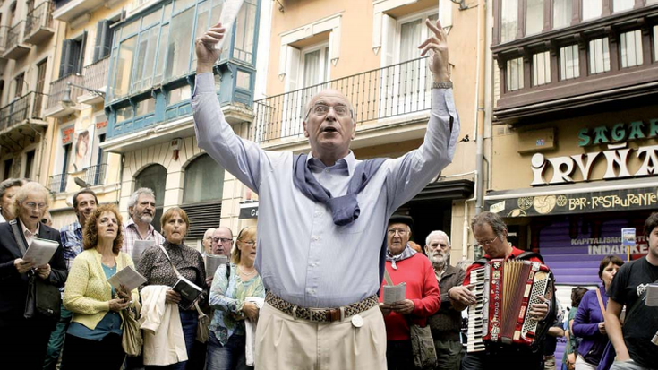 'Iruñean kantuz' eginen dute larunbatean