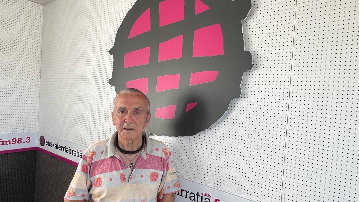 Sabino Cuadra (78ko Sanferminak Gogoan): “Iruñean alde eta Parlamentuan kontra agertu da PSN testu berdinaren aurrean, ulergaitza egiten zaigu”