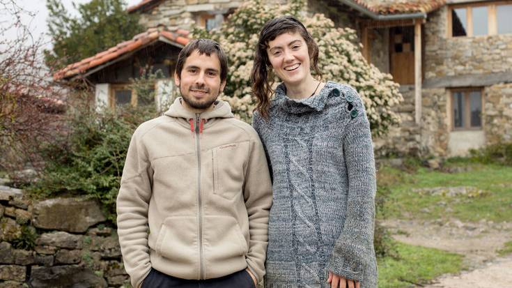 “Beste mundu bat posiblea dela aldarrikatzen duten liburuak plazaratu nahi ditugu”