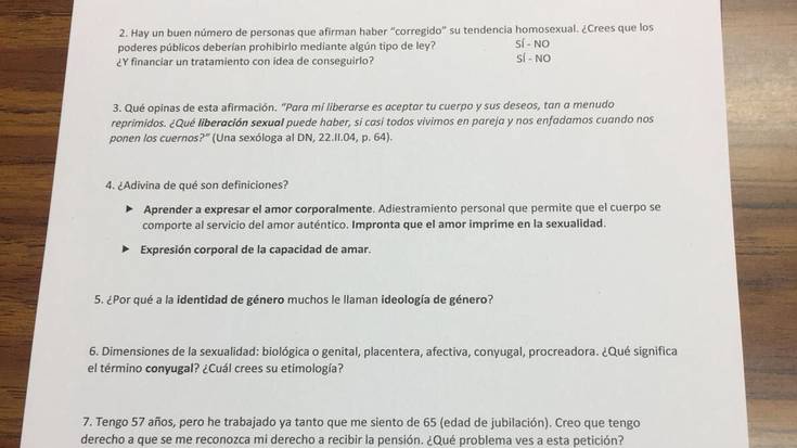 Homosexualitatea "zuzentzen" ote den galdetu diete Opuseko unibertsitatean ikasleei