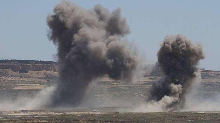 Bonbak jaurtiko dituzte gaur Bardean