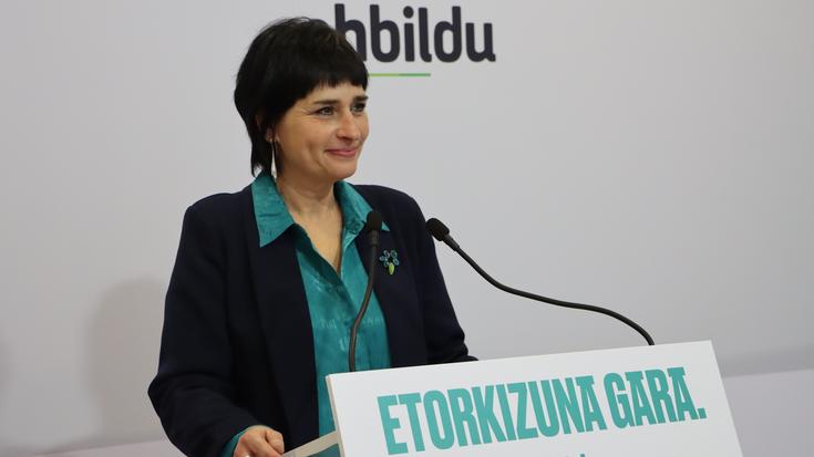 Laura Aznal: "Pentsioetan, helduen euskalduntzean edota inmatrikulazioen kontrako akordio ona lortu dugu"