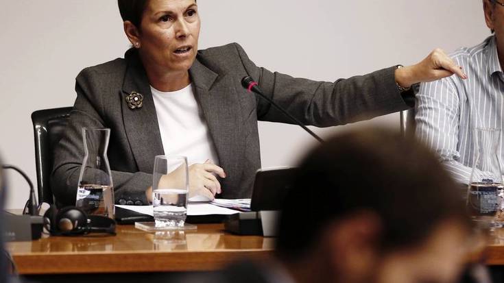 Barkos: "Euskara mehatxu gisa ikusarazi nahi izateak asko dio batzuen maila politikoaz"